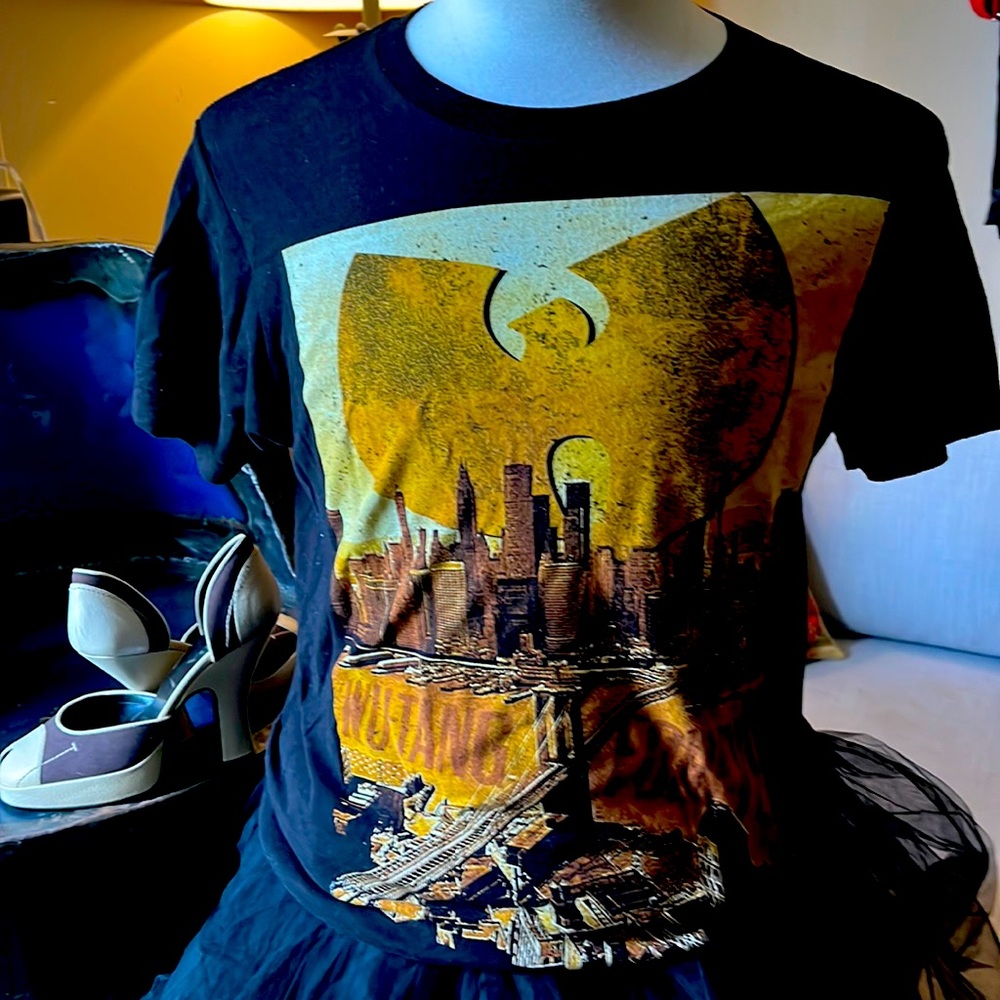Wutang tee shirt